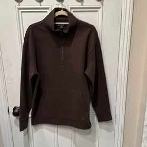 Men’s Express Quarter Zip Sweatshirt Style Pullover w/kangaroo front pockets.